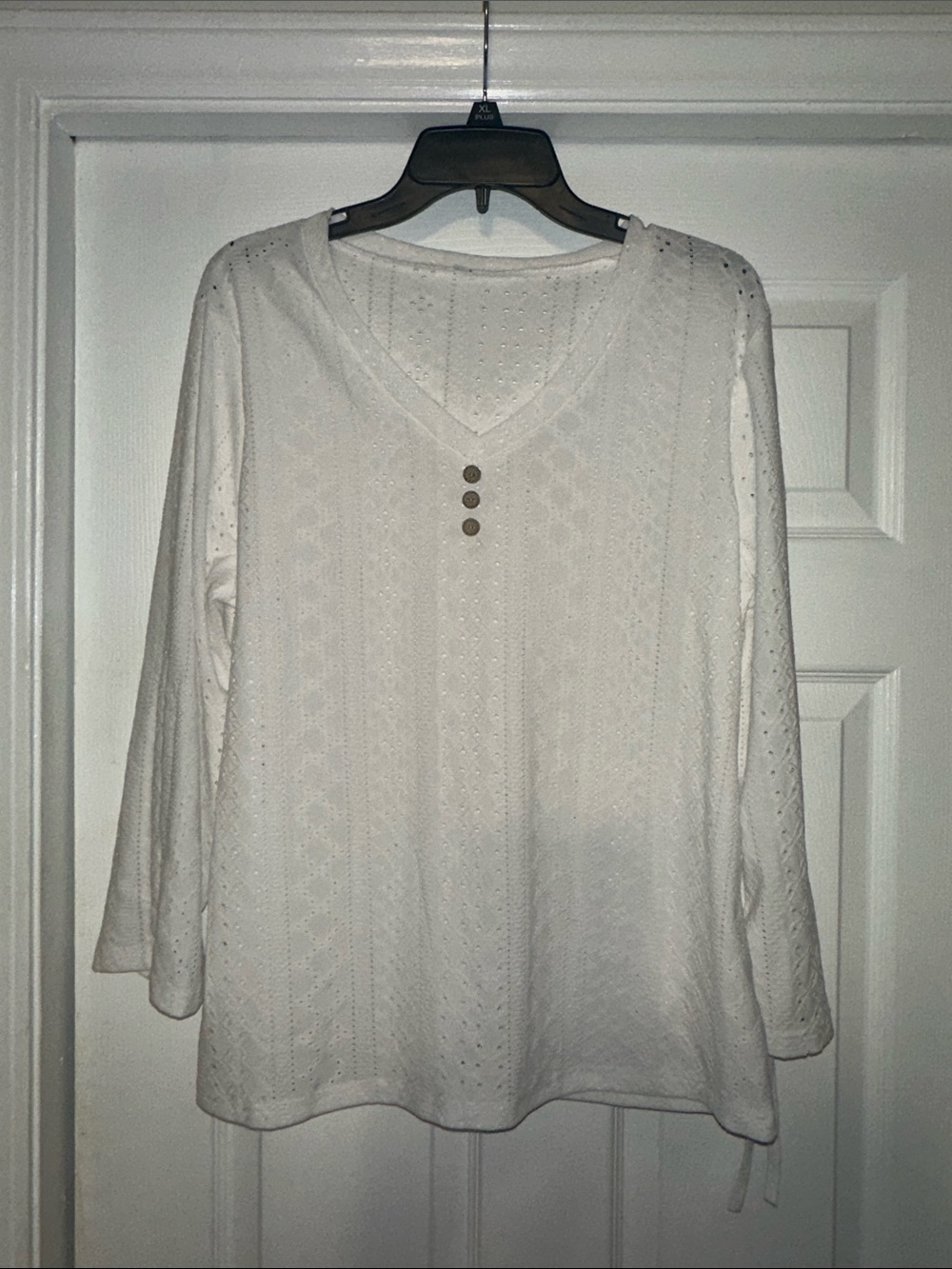 Women's V-Neck Eyelet Knit Top - White